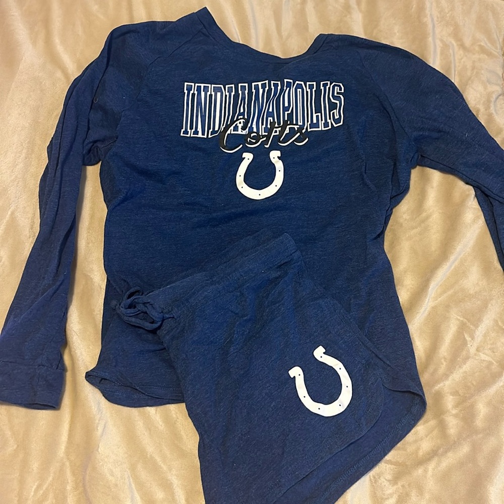 Women’s pajama set